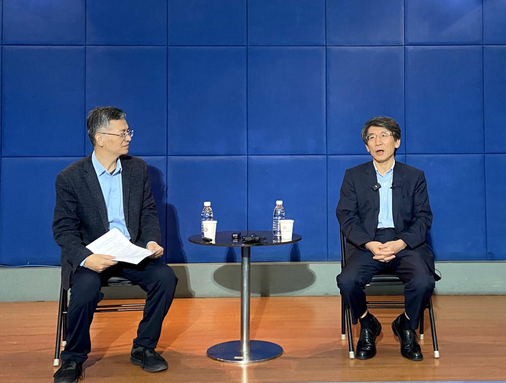 國際大獎花落中國的背后:薛其坤的科學(xué)探索路(圖1) 國際大獎花落中國的背后:薛其坤的科學(xué)探索路(圖1)