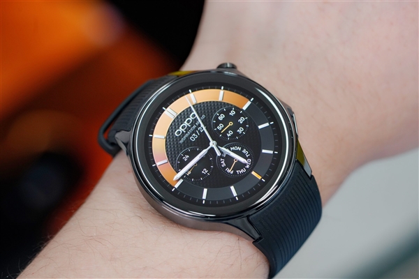OPPO第一款圓表！OPPO Watch X星夜飛行版圖賞