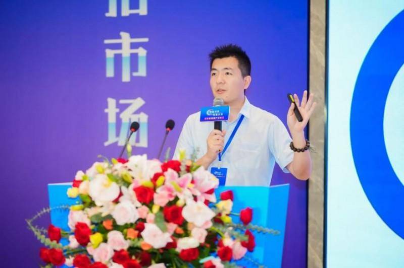 “ 智聯(lián)世界，駕馭未來”——智聯(lián)新能源產(chǎn)業(yè)聯(lián)盟成立大會在蘇州舉行(圖16)