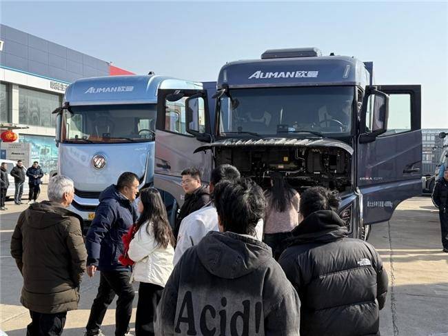 卡友共鑒！歐曼銀河全球價值品鑒之旅·臨沂站：科技與舒適的完美邂逅(圖3)